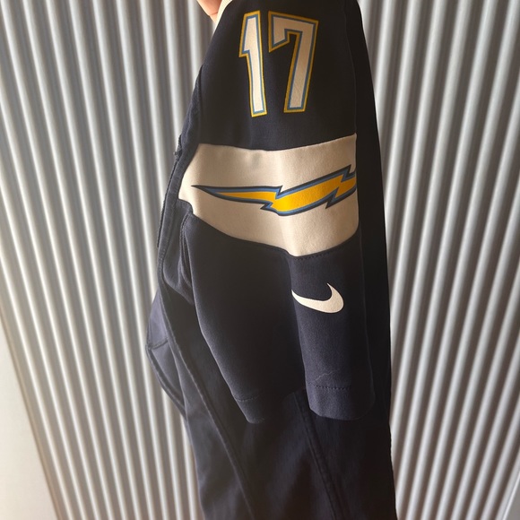 Kids Chargers Jersey - Picture 4 of 5